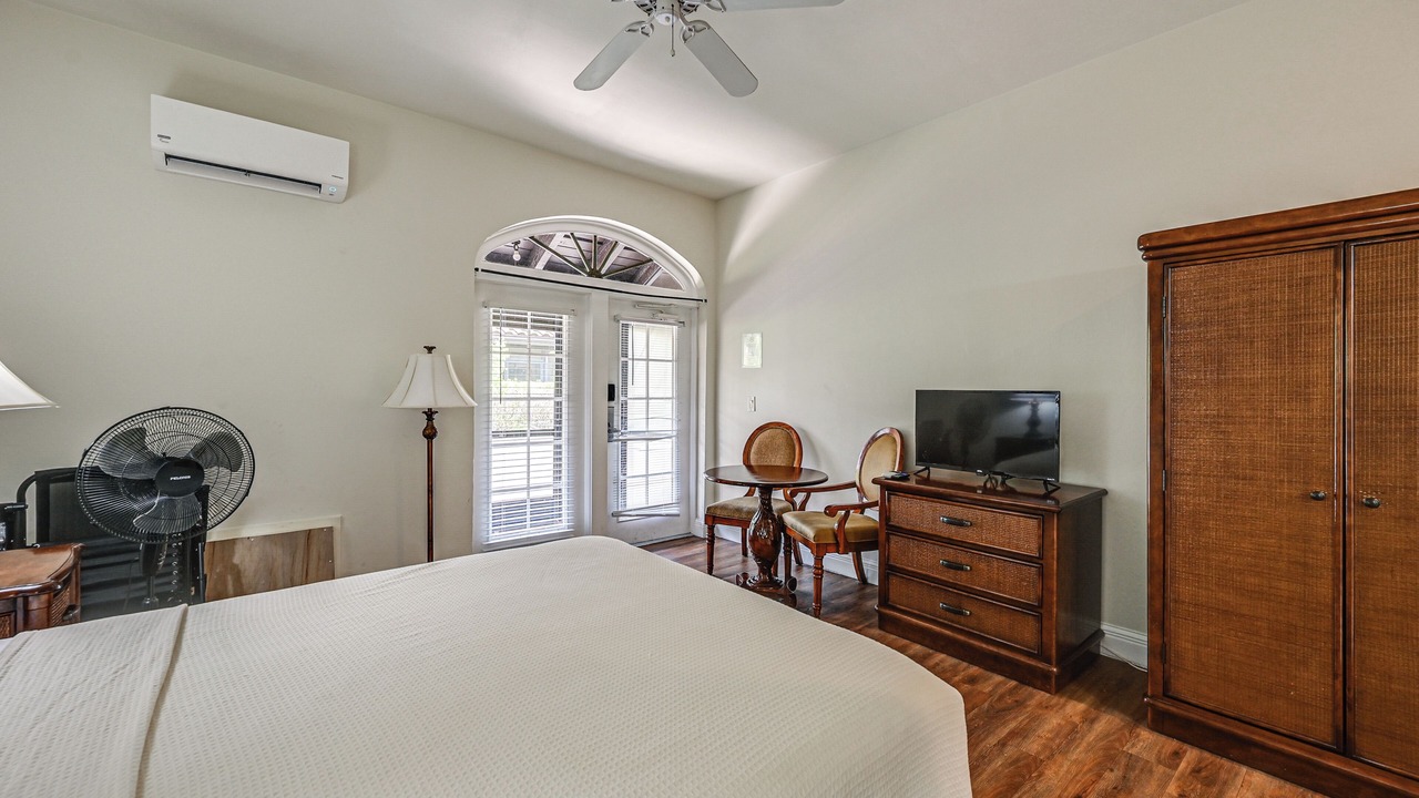 Photo of Bedroom in Naples