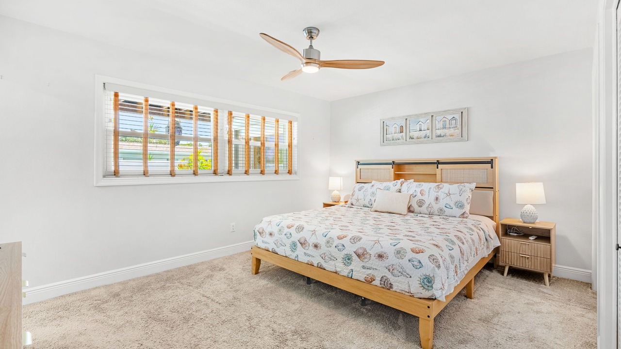Photo of Bedroom in Seacoast Shores