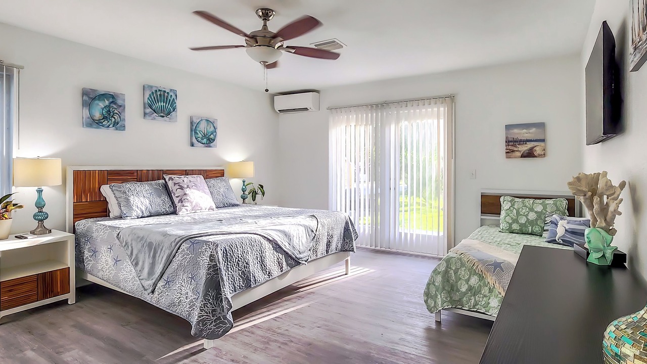 Photo of Bedroom in Seminole