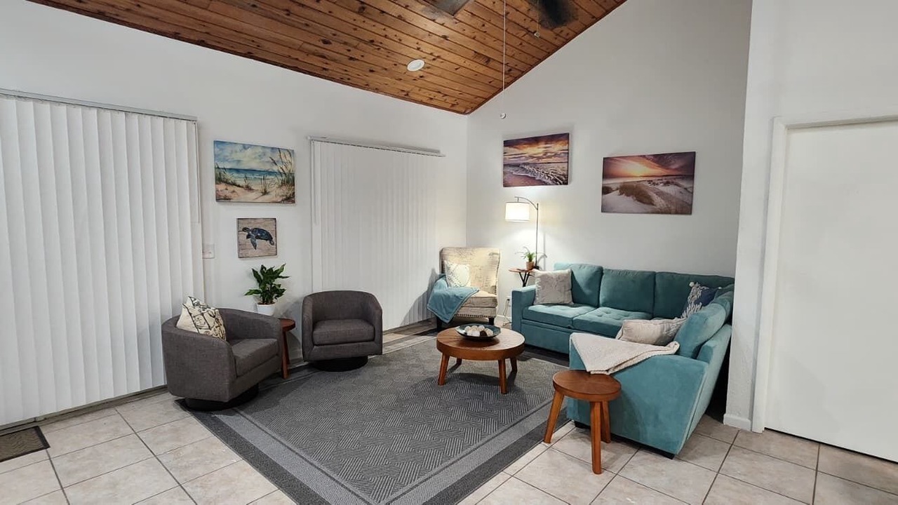 Photo of Livingroom in Seminole