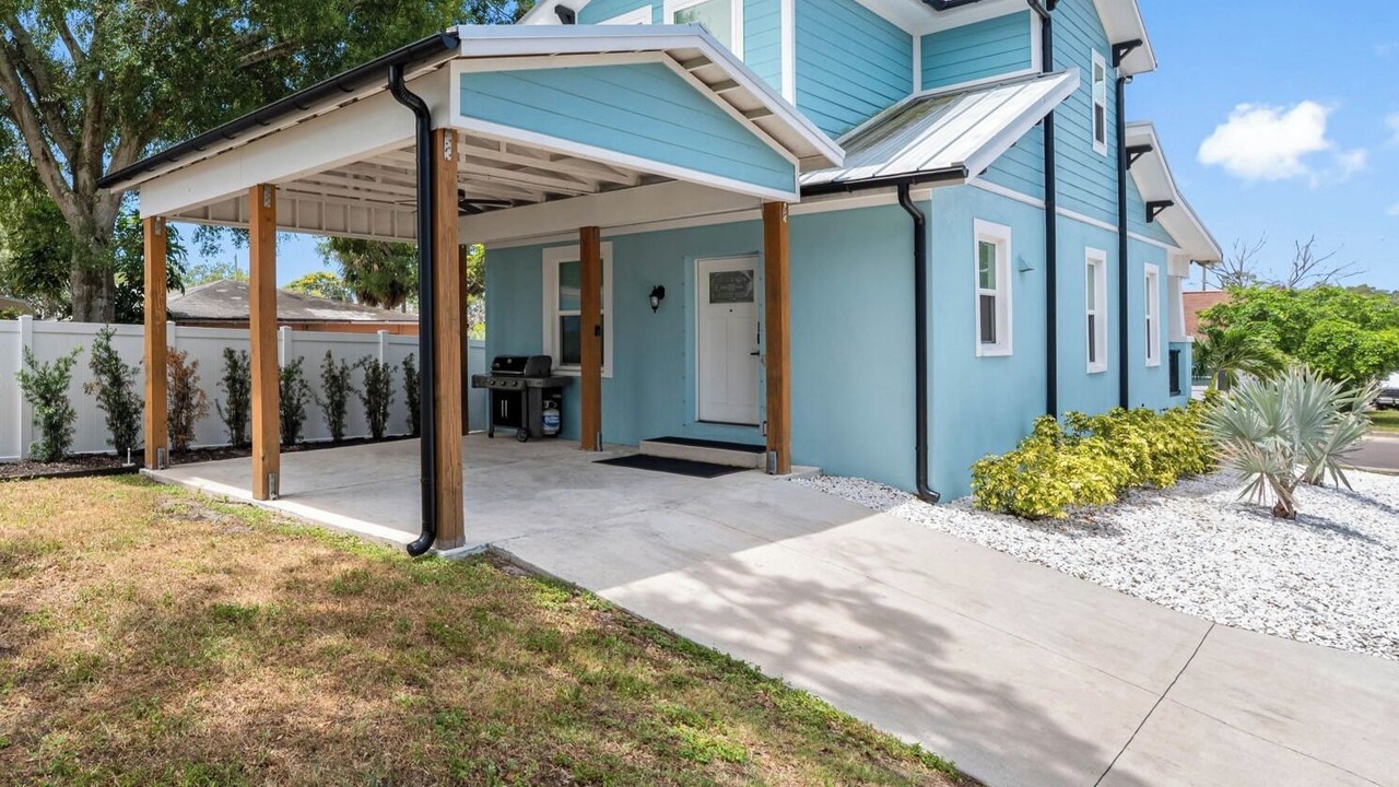 Photo of Outdoor in Tarpon Springs