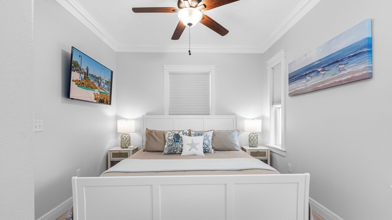 Photo of Bedroom in Tarpon Springs