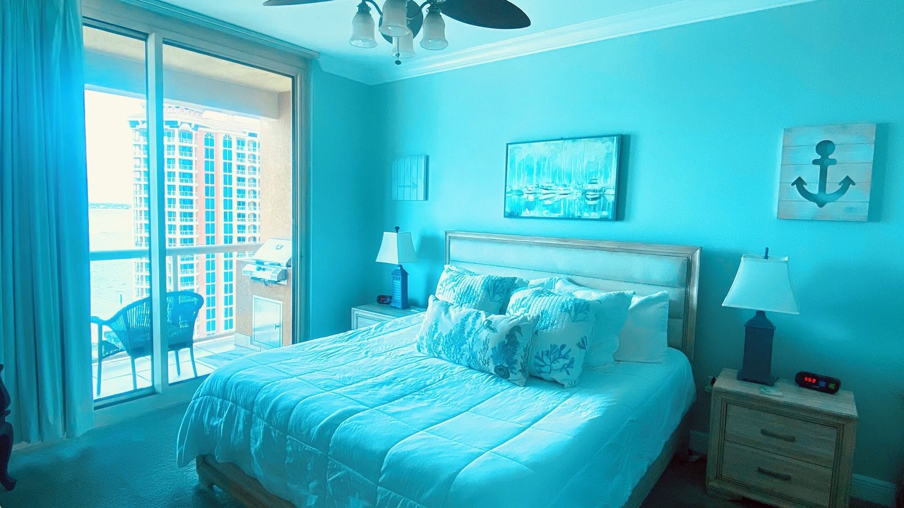 Photo of Bedroom in Pensacola Beach