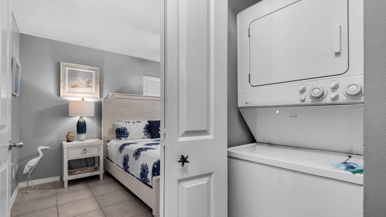 Photo of Bedroom in Crystal Beach