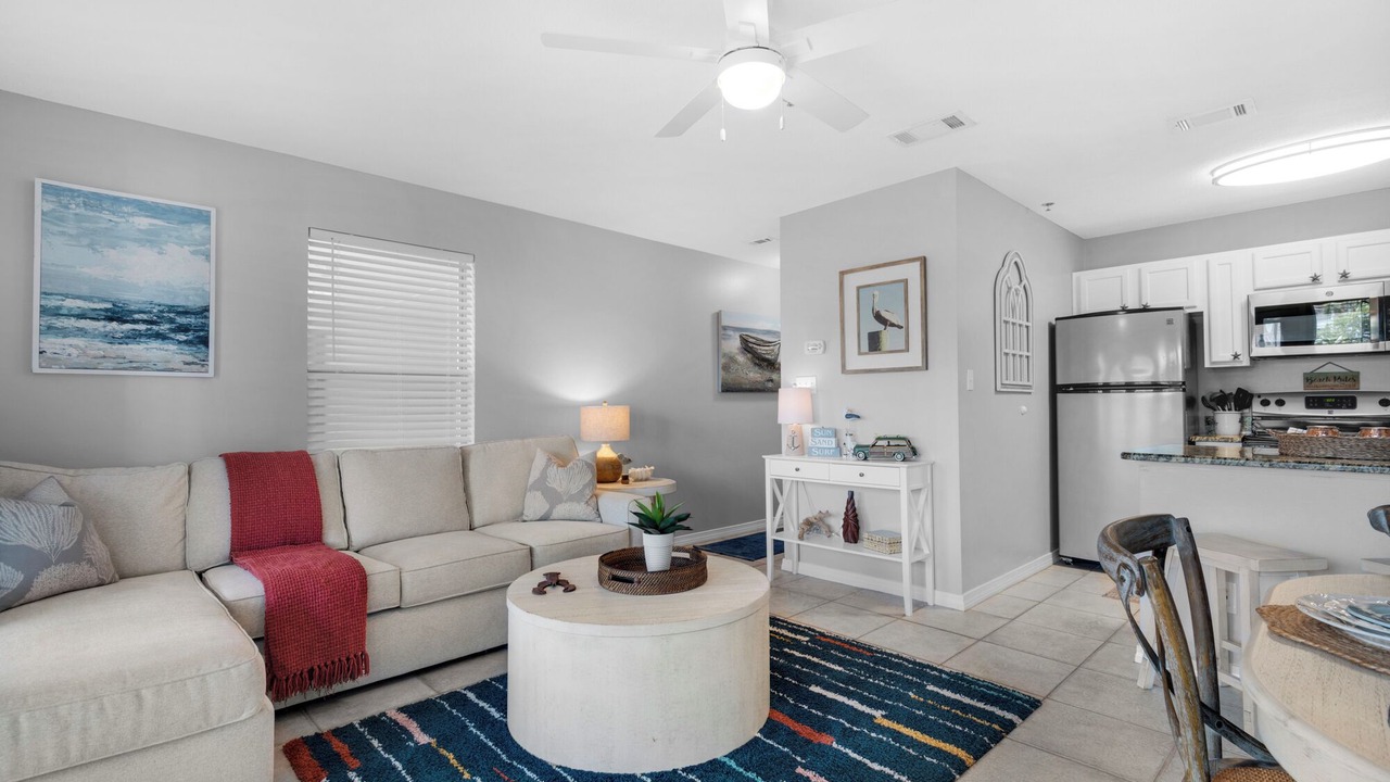Photo of Livingroom in Crystal Beach