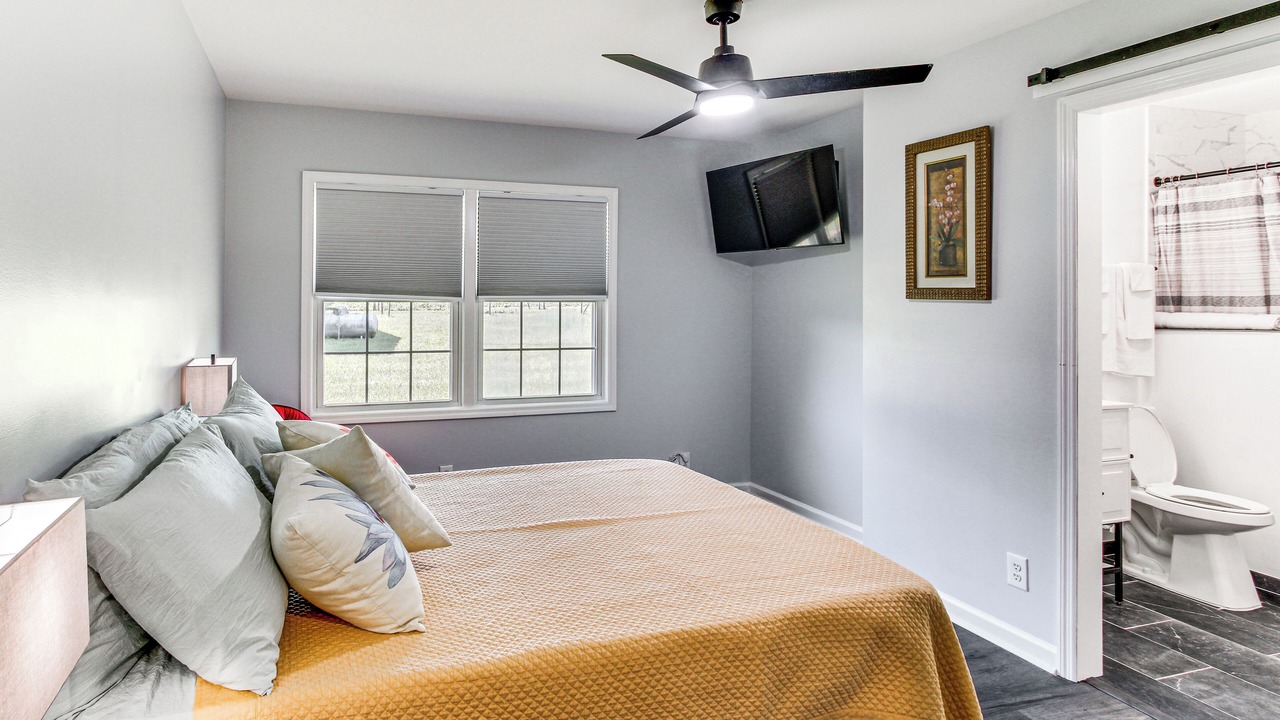 Photo of Bedroom in Albany