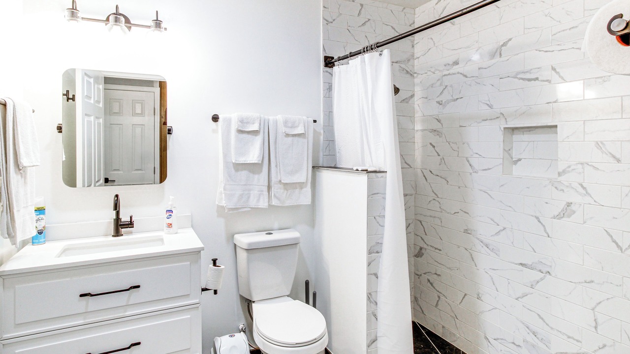 Photo of Bathroom in Albany