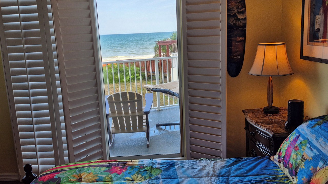 Photo of Bedroom in Ormond Beach Manors