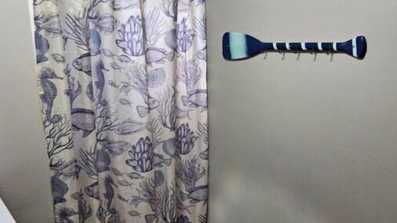 Photo of Bathroom in Winston Waterways