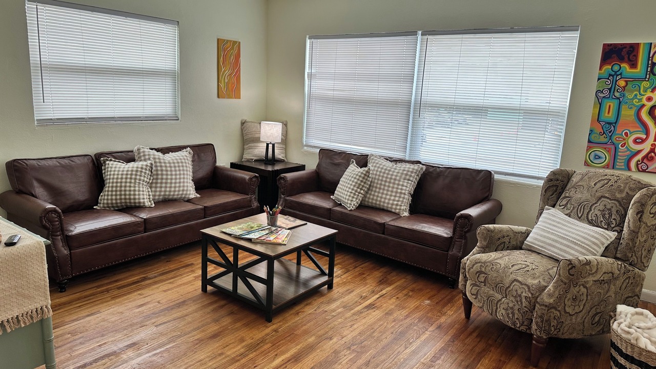 Photo of Livingroom in DeLand