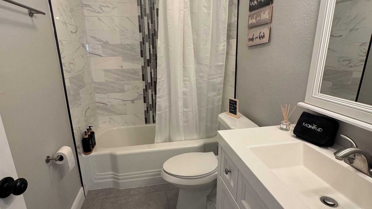 Photo of Bathroom in Ridge Wood Heights