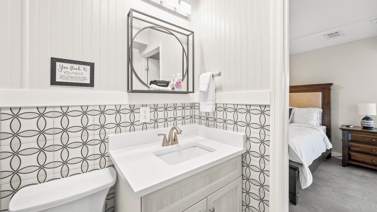 Photo of Bathroom in Orlando Beach