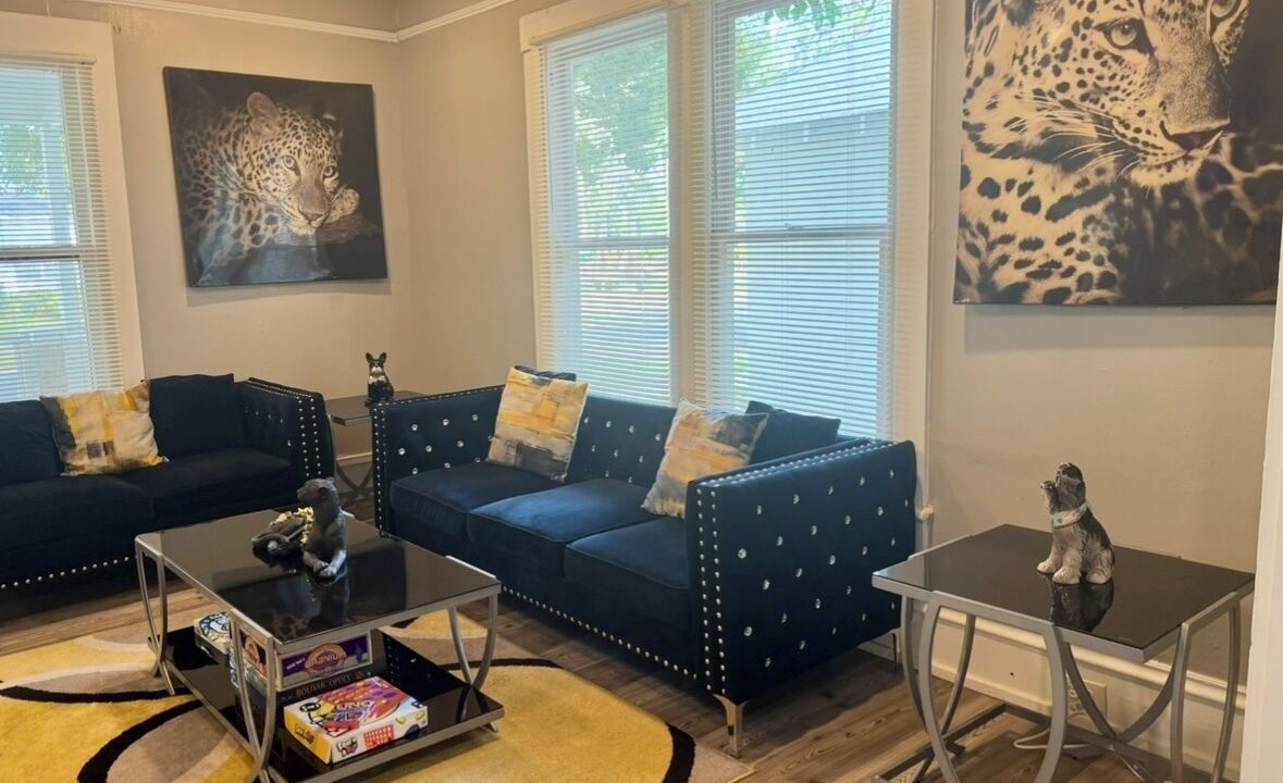 Photo of Livingroom in Waycross