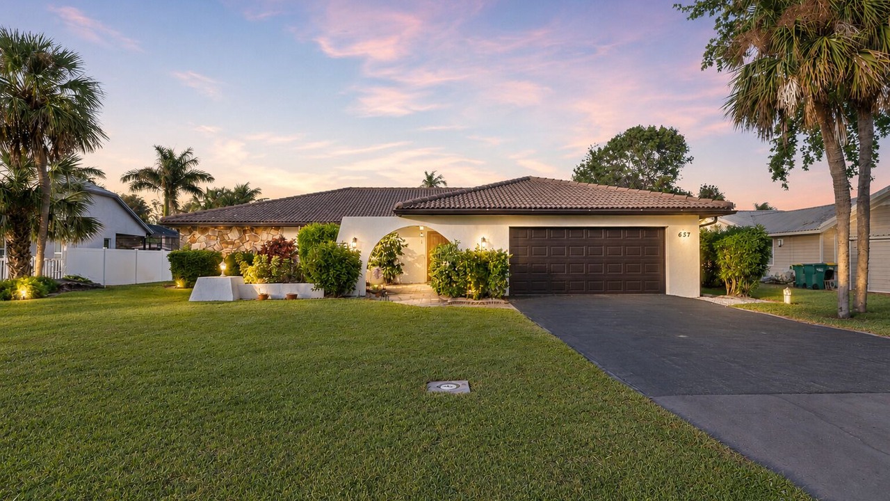 Photo of Outdoor in Palm River Estates