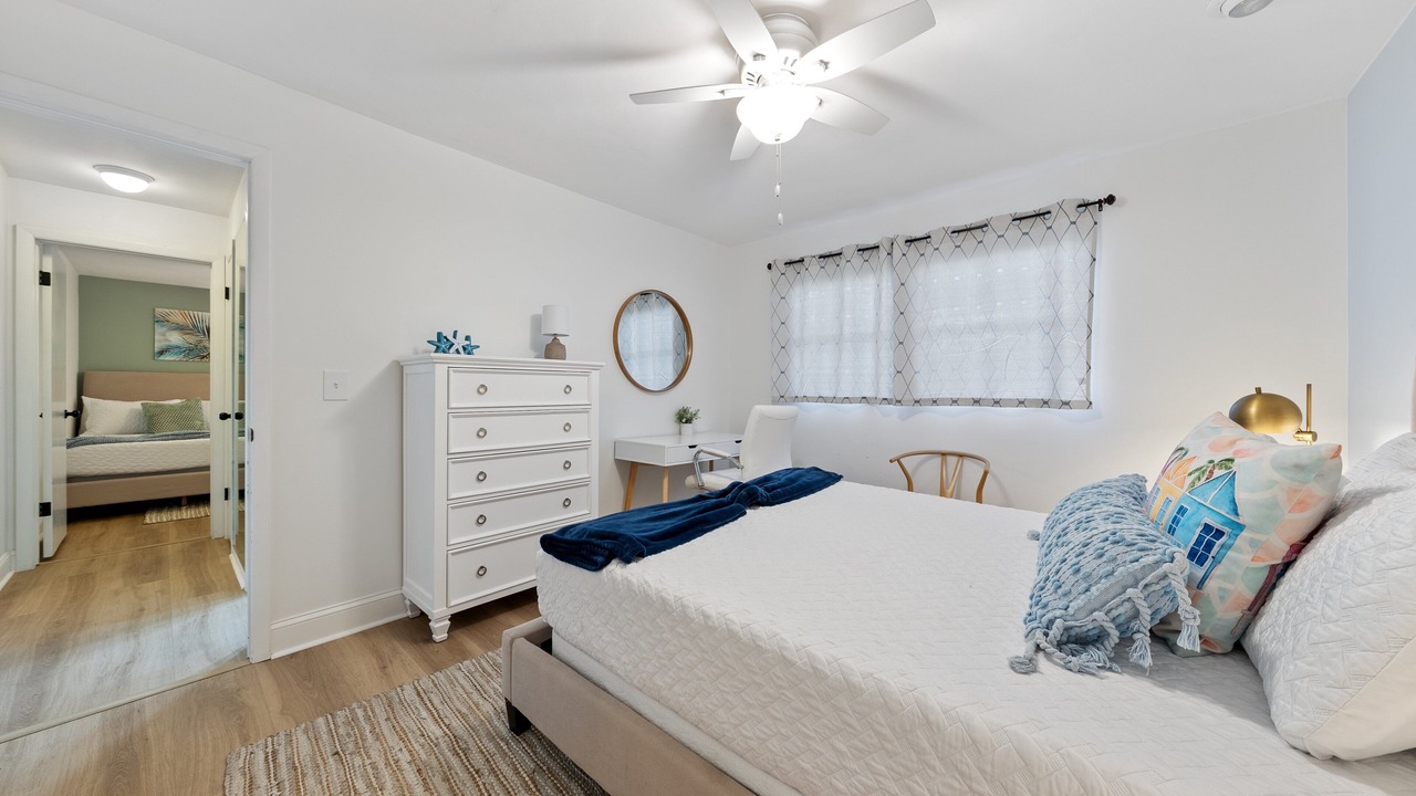 Photo of Bedroom in Palm River Estates