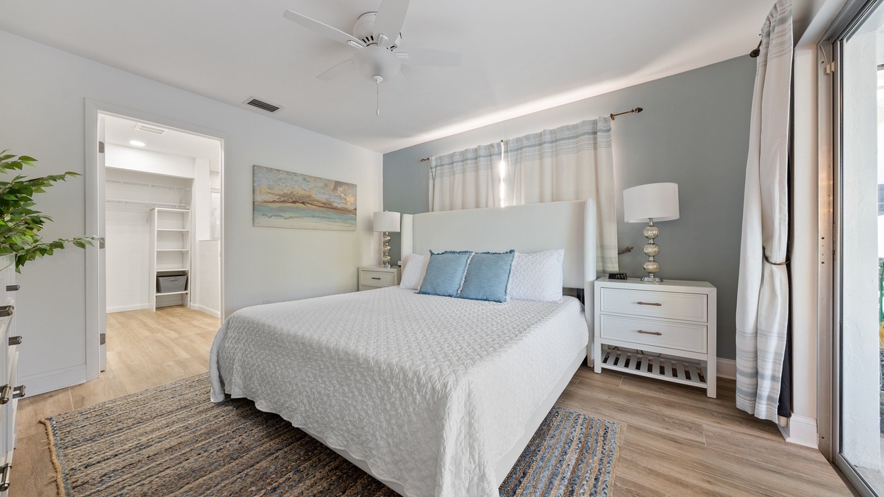 Photo of Bedroom in Palm River Estates