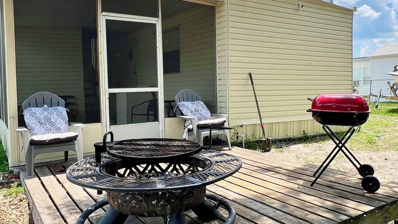 Photo of Patio Balcony in Crooked Lake Park