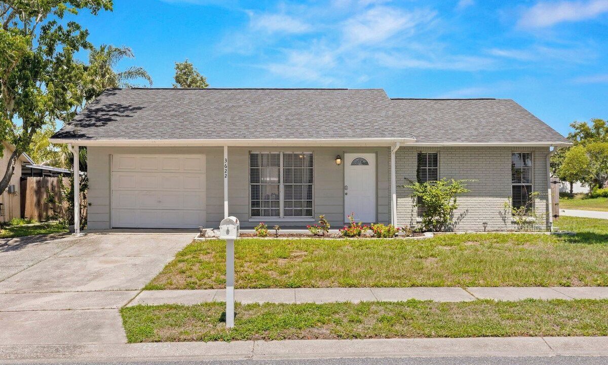 Photo of Outdoor in Seven Springs Homes