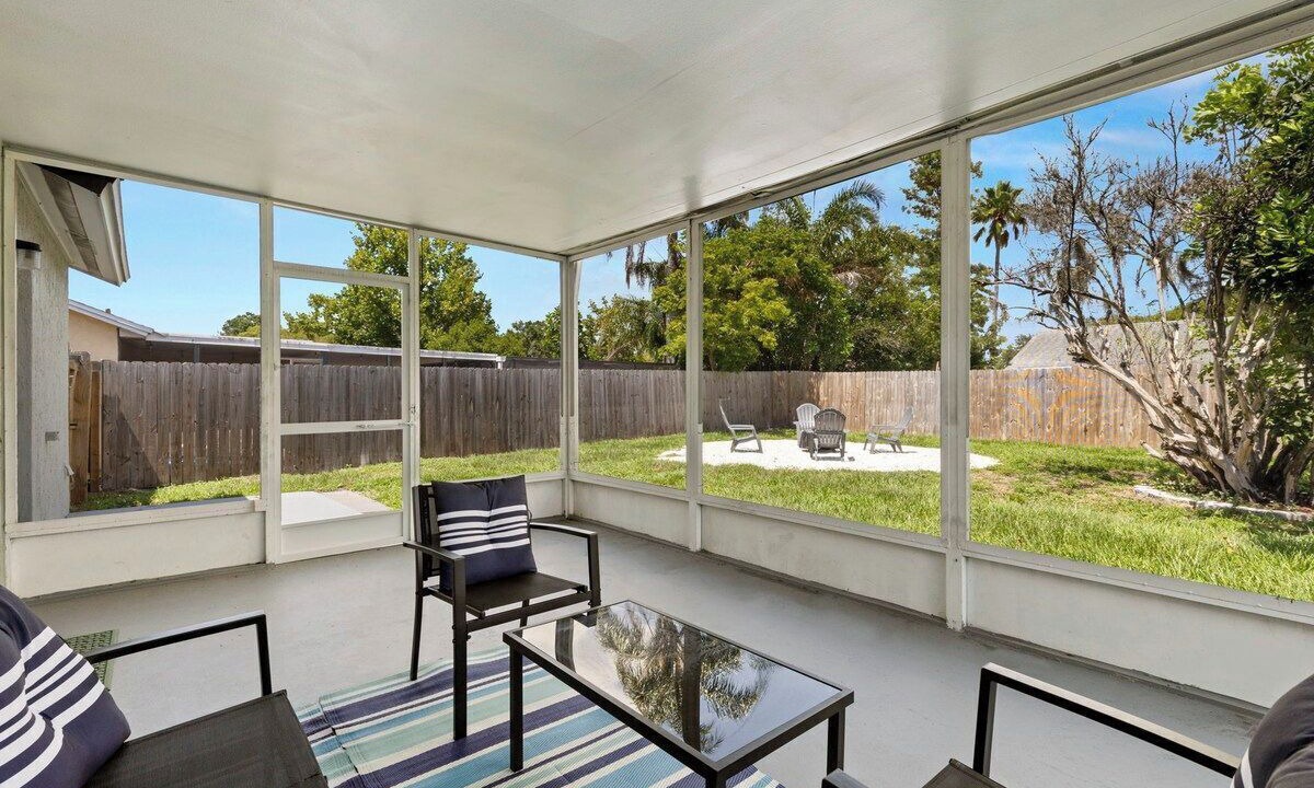 Photo of Patio Balcony in Seven Springs Homes