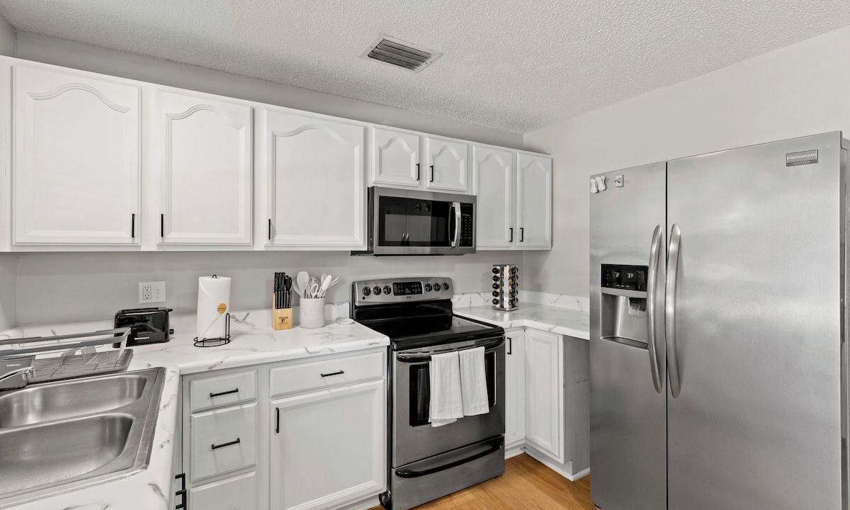 Photo of Kitchen in Seven Springs Homes