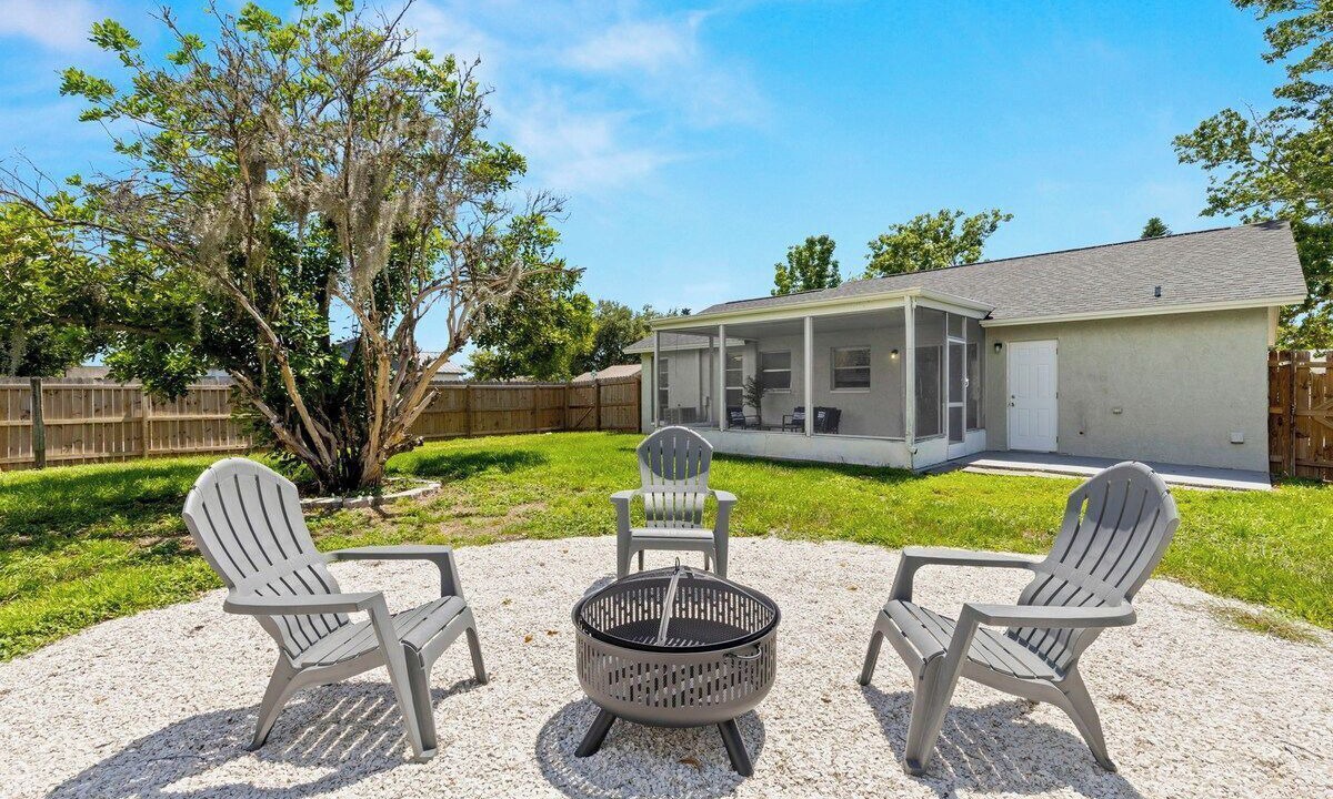 Photo of Outdoor in Seven Springs Homes