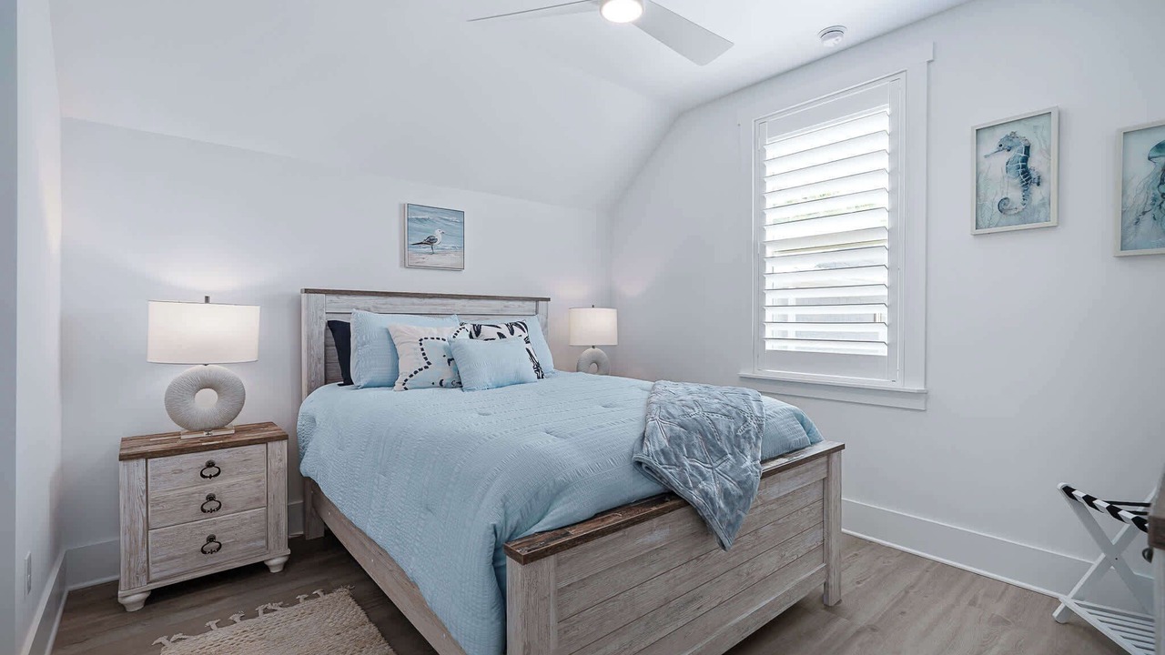 Photo of Bedroom in Butler Beach