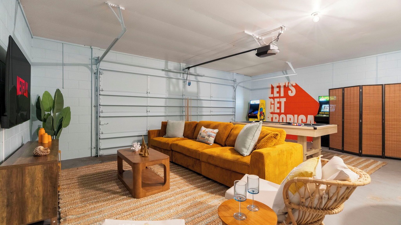 Photo of Livingroom in Brandon