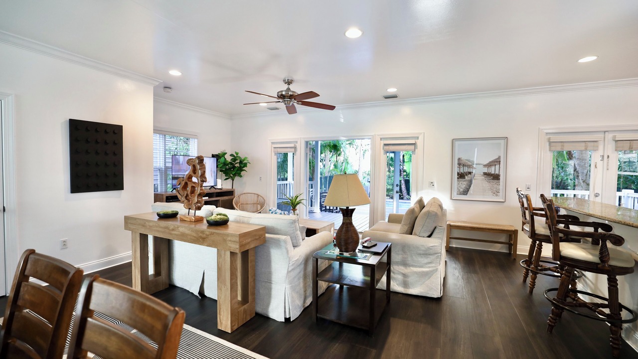 Photo of Livingroom in Marathon