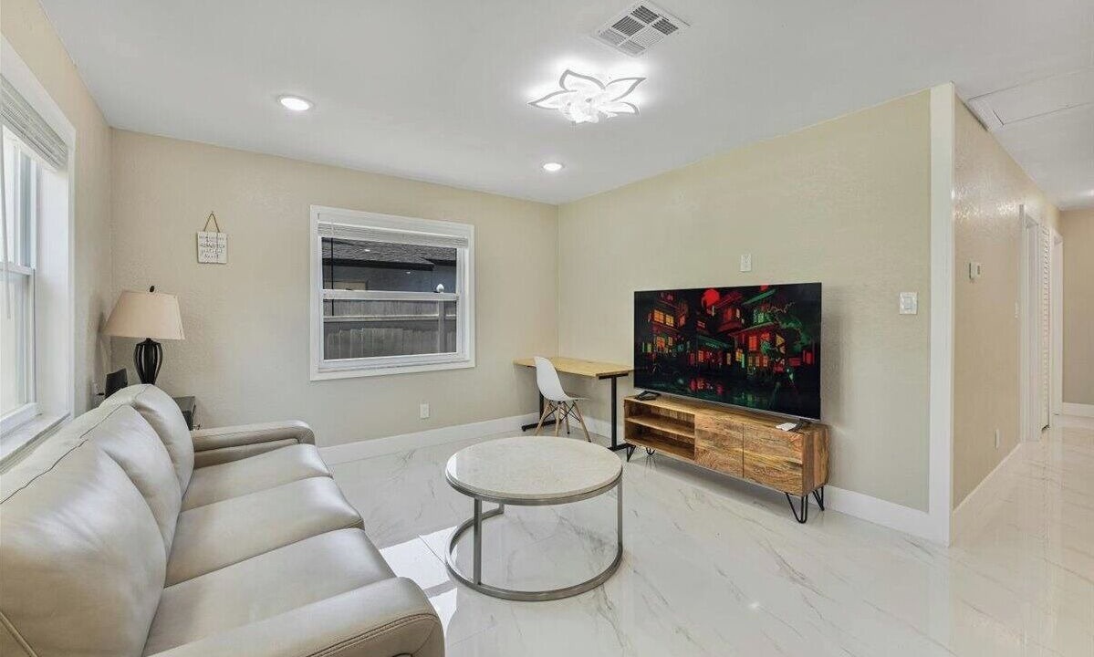 Photo of Livingroom in St. Petersburg