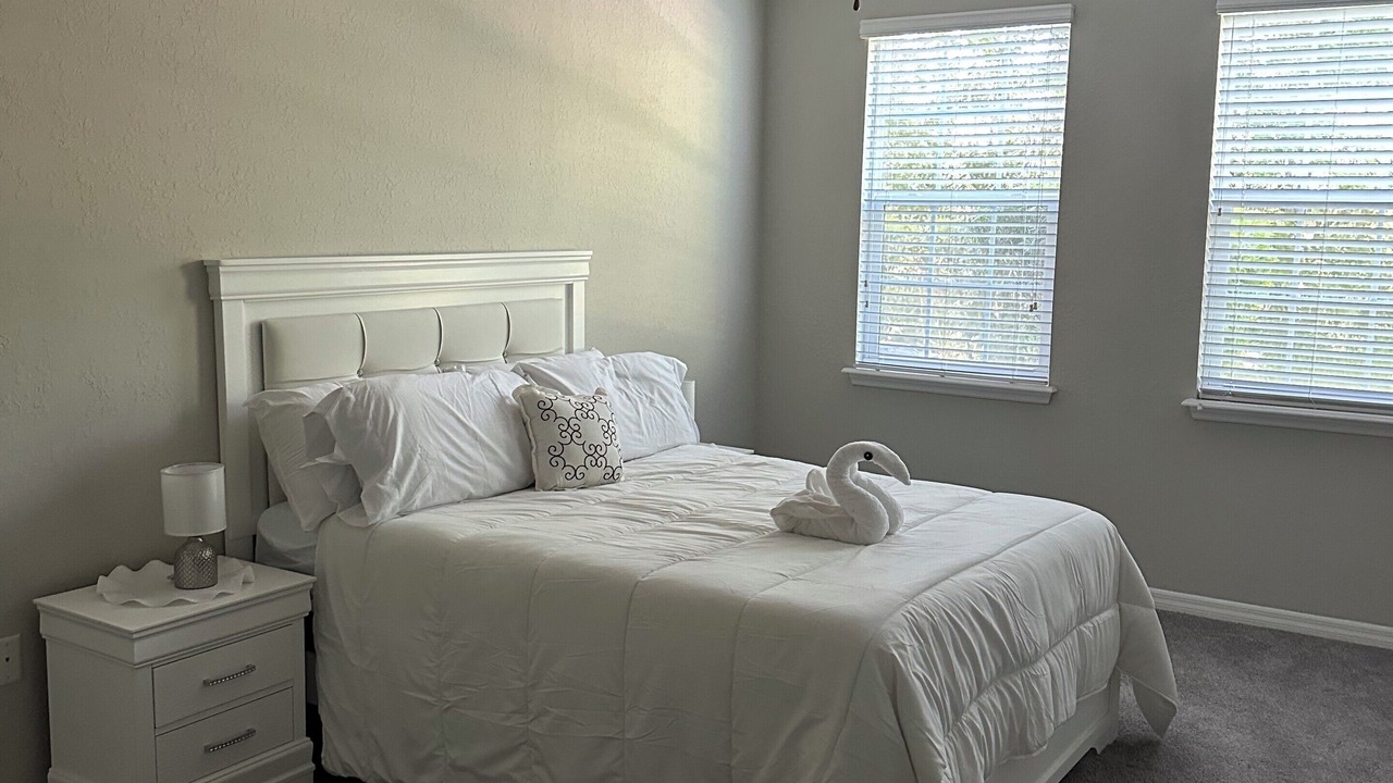 Photo of Bedroom in Bearss Plaza