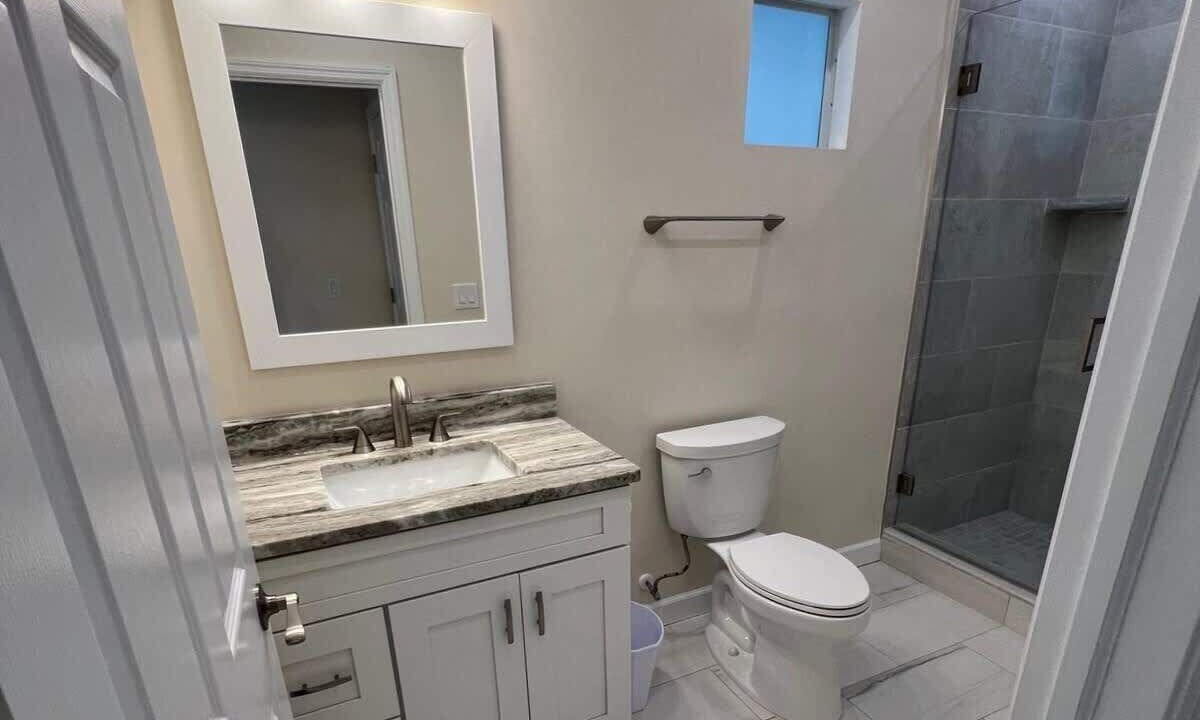 Photo of Bathroom in Mid Island