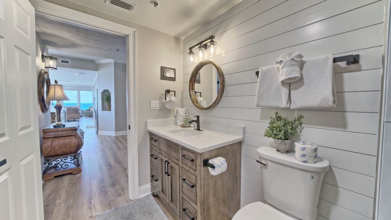 Photo of Bathroom in Thomas Drive