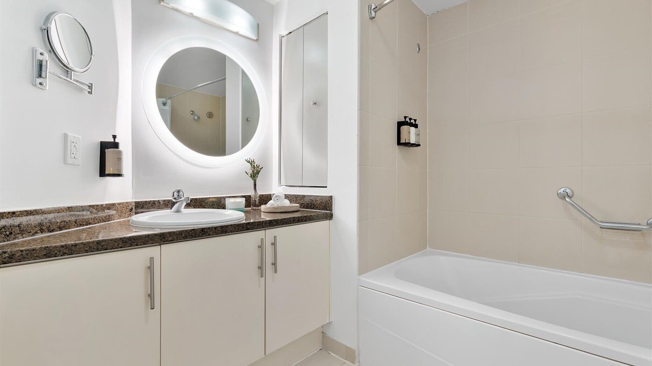 Photo of Bathroom in Coconut Grove