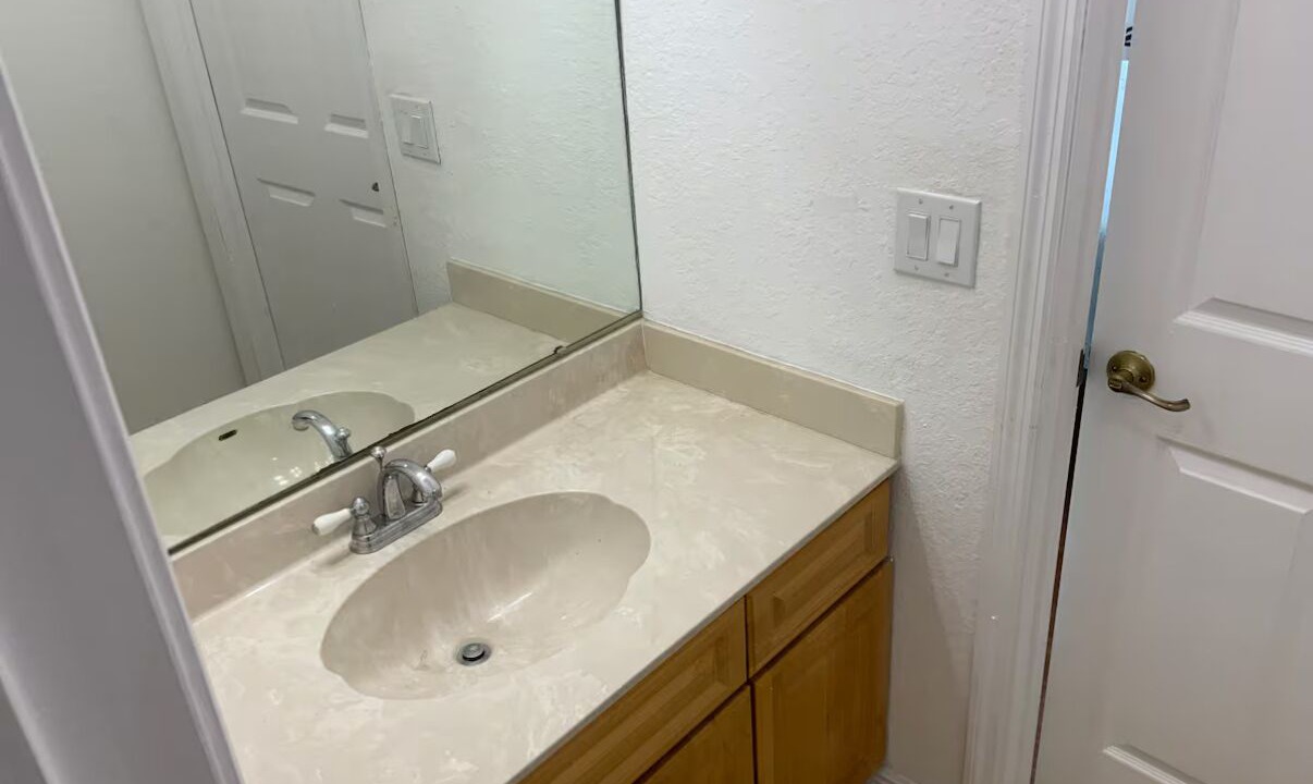 Photo of Bathroom in Samsula-Spruce Creek
