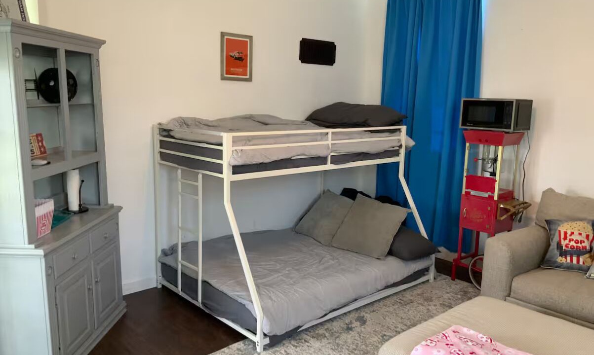Photo of Bedroom in Samsula-Spruce Creek
