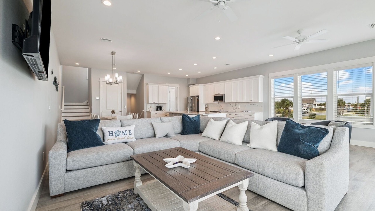 Photo of Livingroom in Port St. Joe