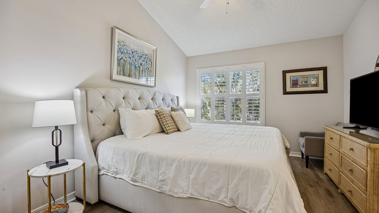 Photo of Bedroom in American Beach