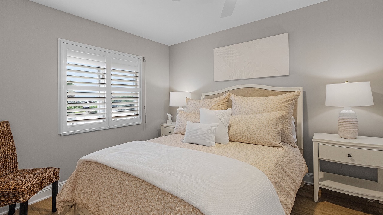 Photo of Bedroom in Vanderbilt Beach