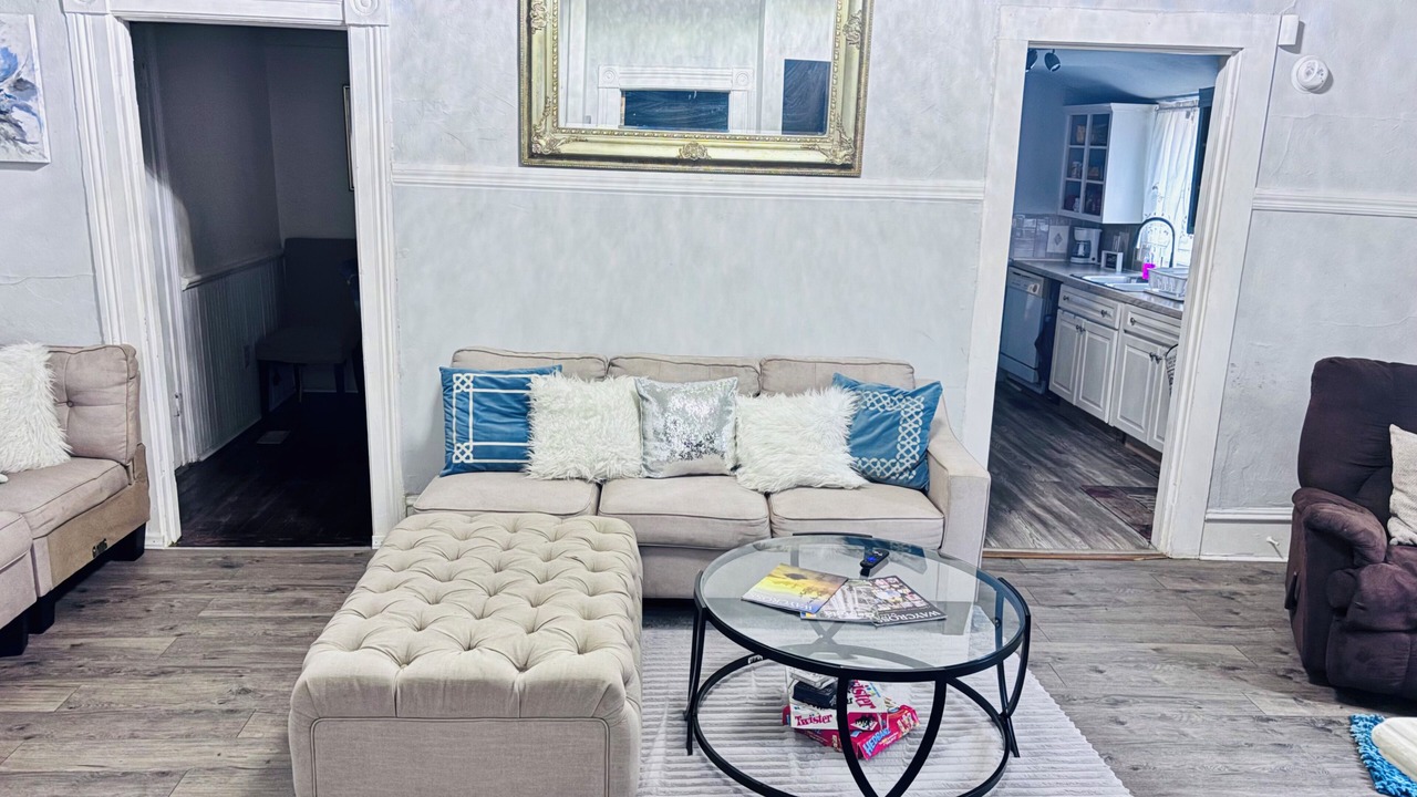 Photo of Livingroom in Waycross