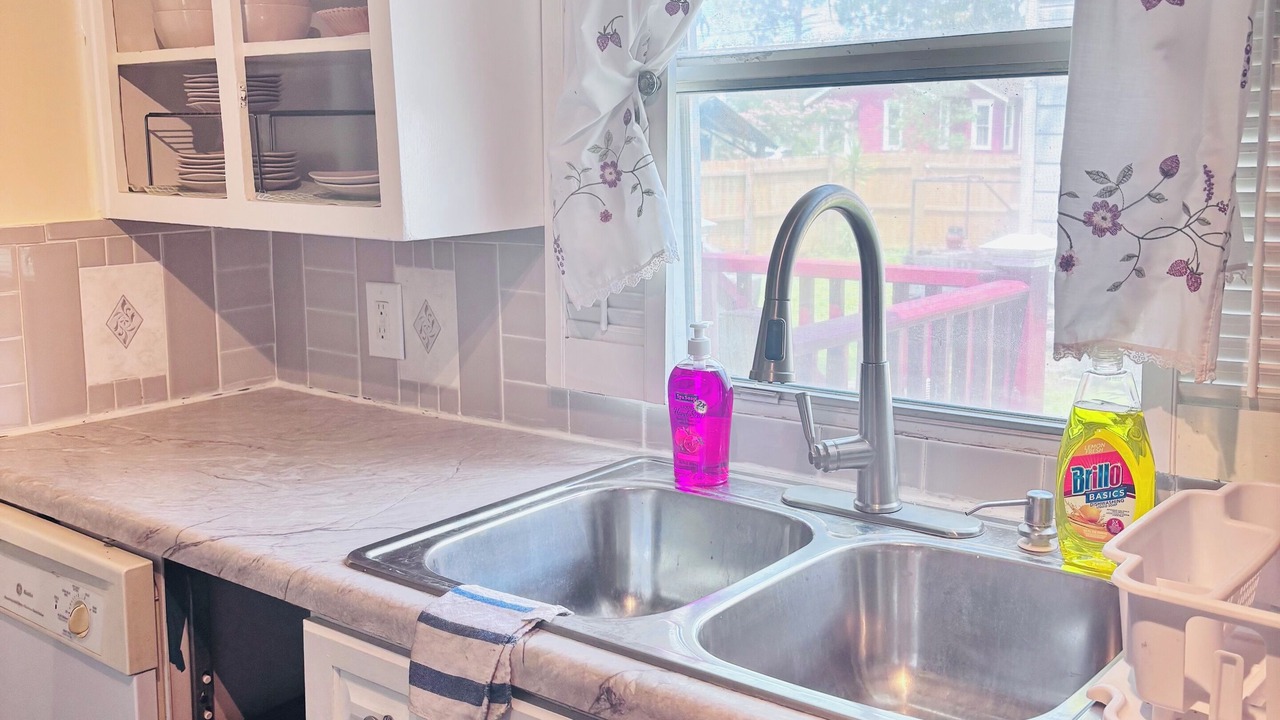 Photo of Kitchen in Waycross