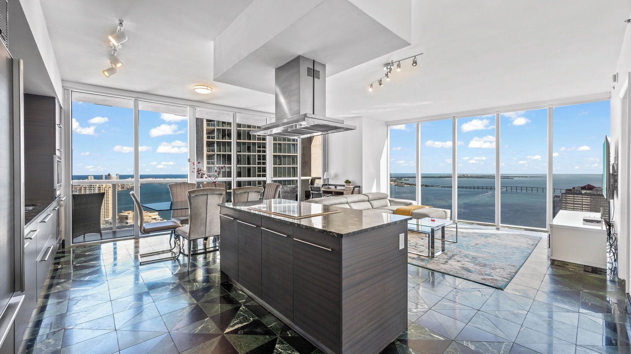 Photo of Livingroom in Downtown Miami