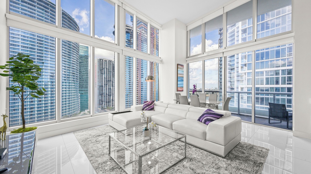 Photo of Livingroom in Downtown Miami