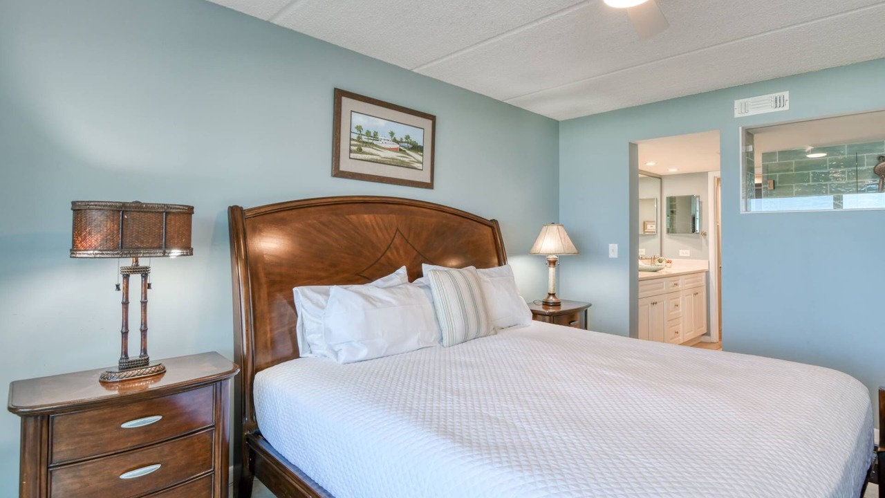 Photo of Bedroom in Crescent Beach
