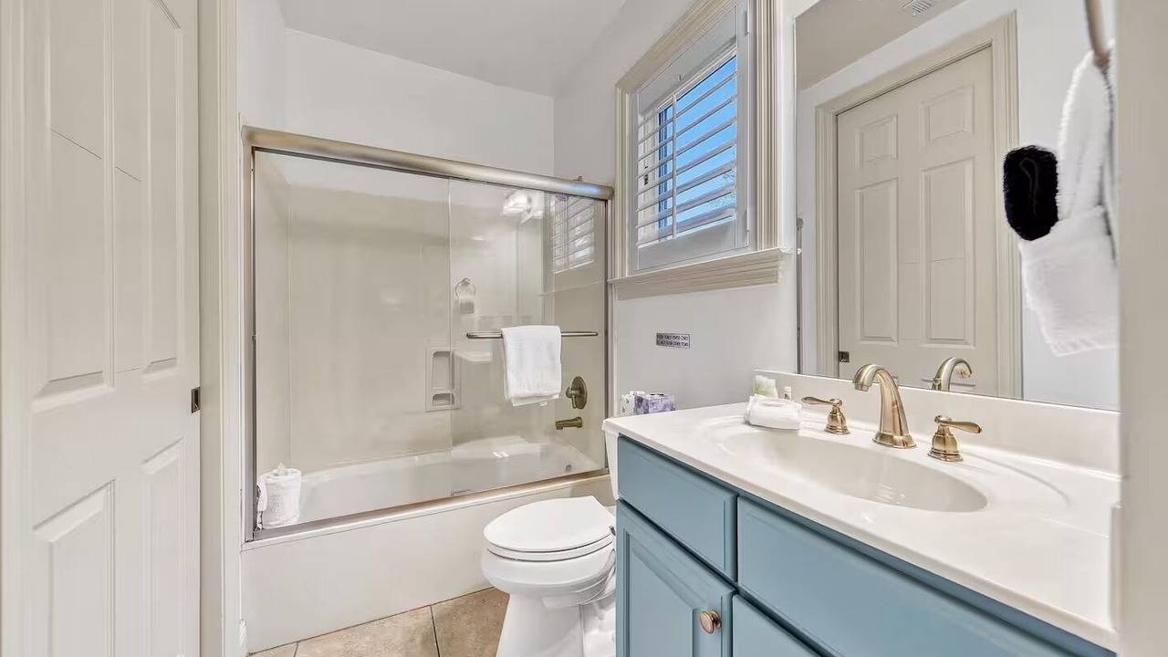 Photo of Bathroom in Gulf Place