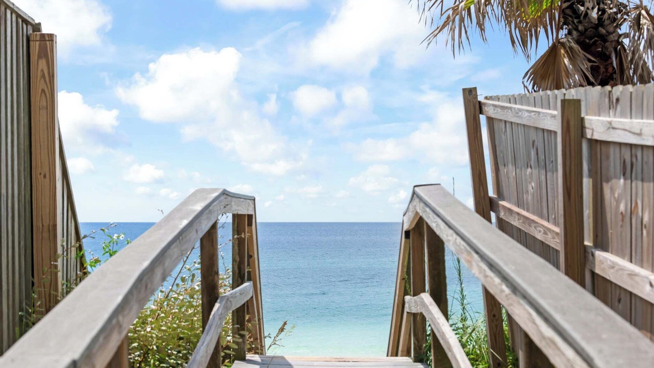 Photo of Outdoor in Gulf Place