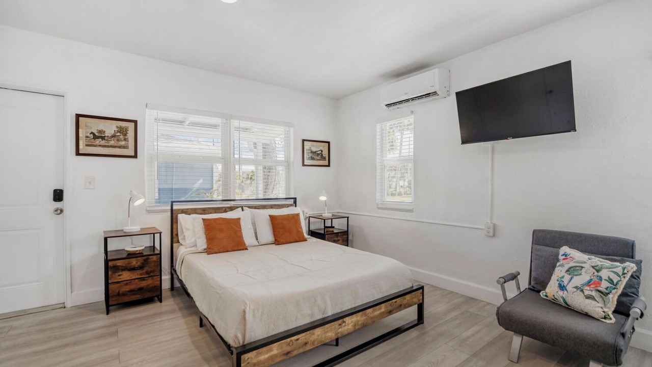 Photo of Bedroom in Tropic