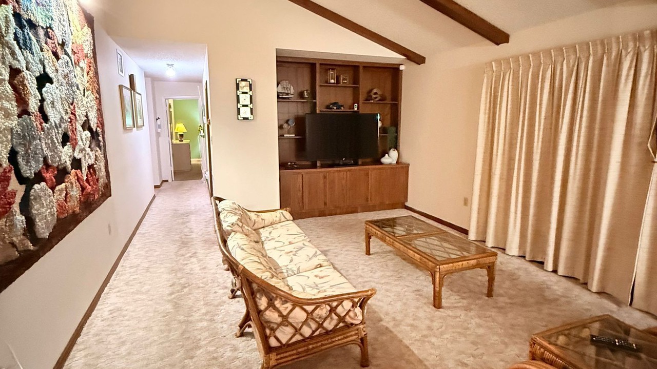 Photo of Livingroom in Fruitland Park