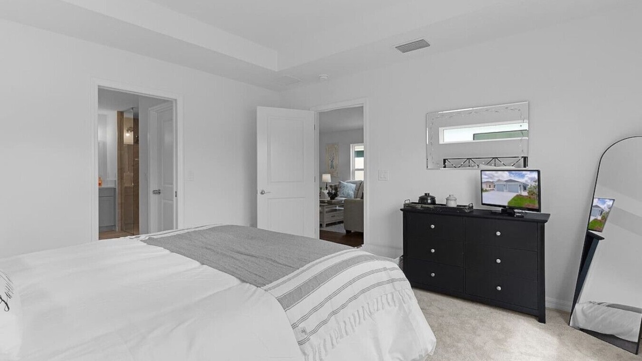 Photo of Bedroom in Sumter County