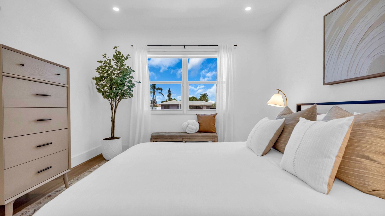 Photo of Bedroom in Dana Shores