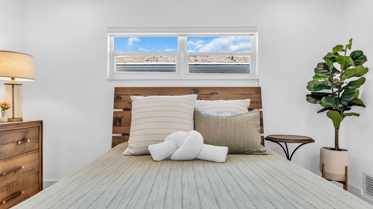 Photo of Bedroom in Dana Shores